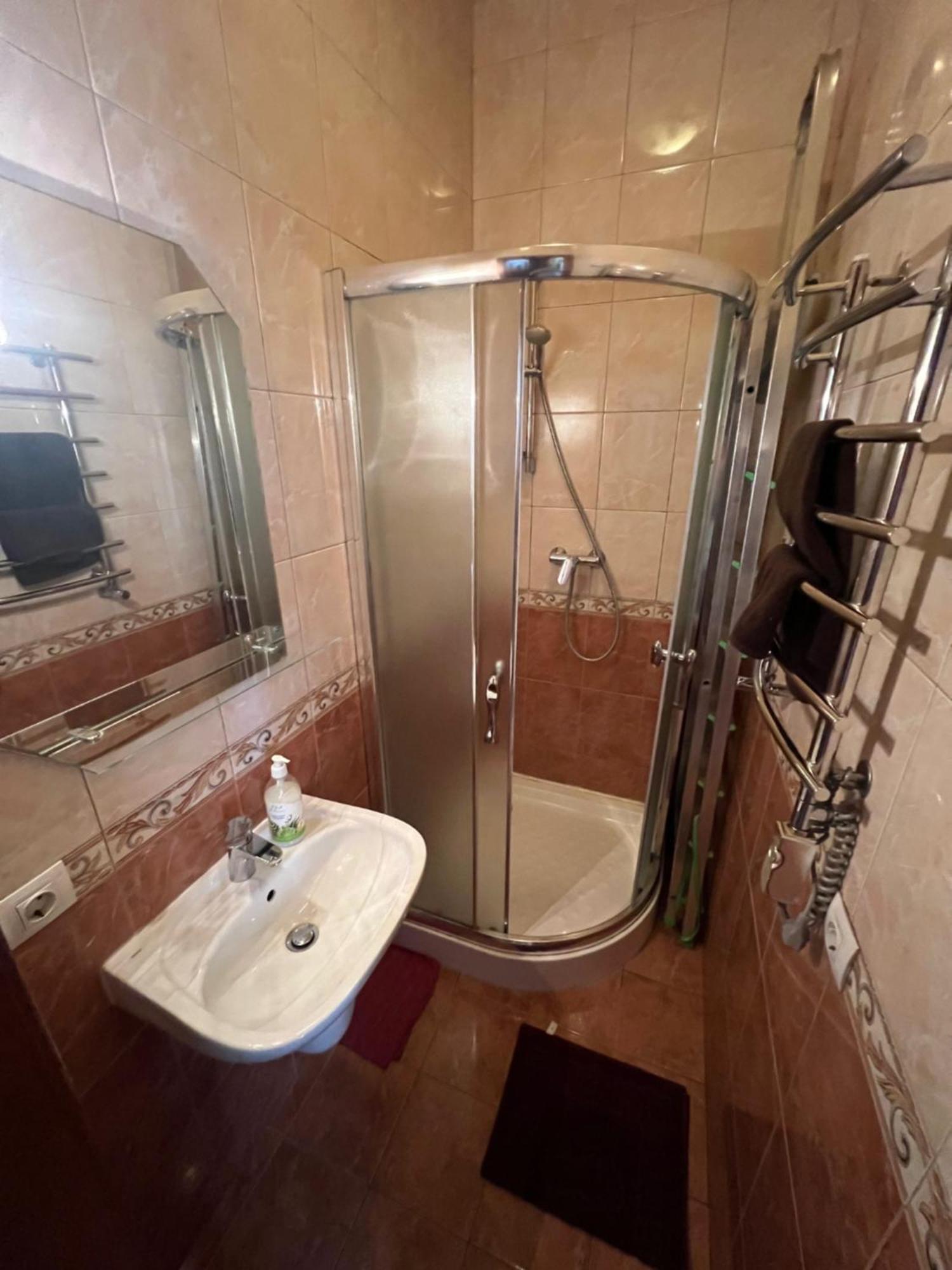 Central House Lwów Zewnętrze zdjęcie