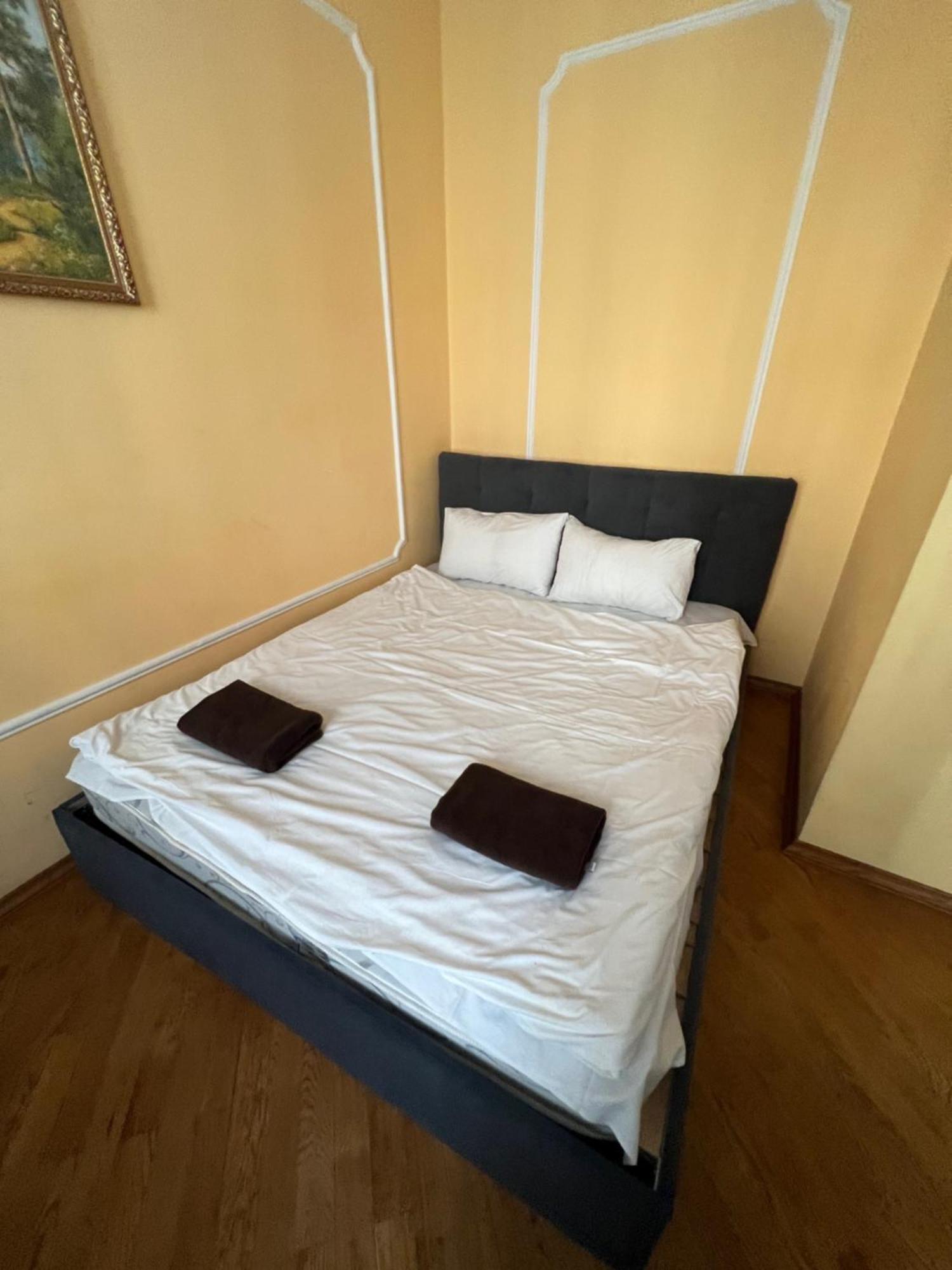 Central House Lwów Zewnętrze zdjęcie