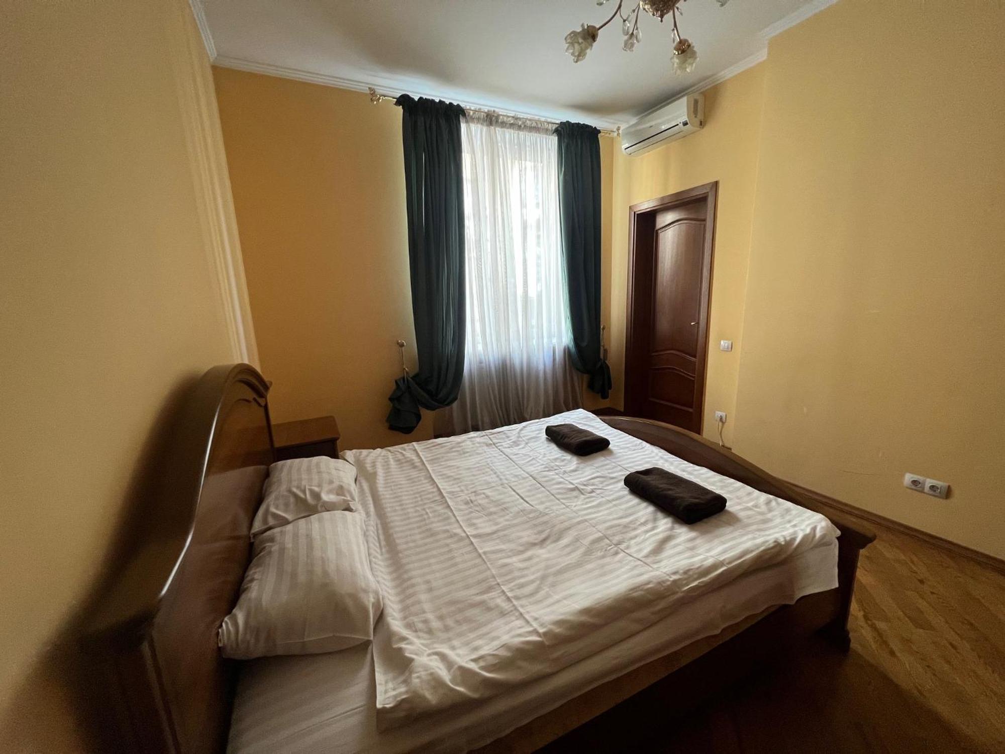 Central House Lwów Zewnętrze zdjęcie